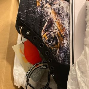 🔥 NEW DISCOVERY CHANNEL VANS PROJECT CATS COMFYCUSH SK8- HI SHOES MENS 6.5 WOMEN
